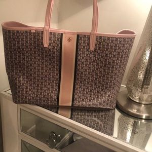 TORY BURCH TOTE